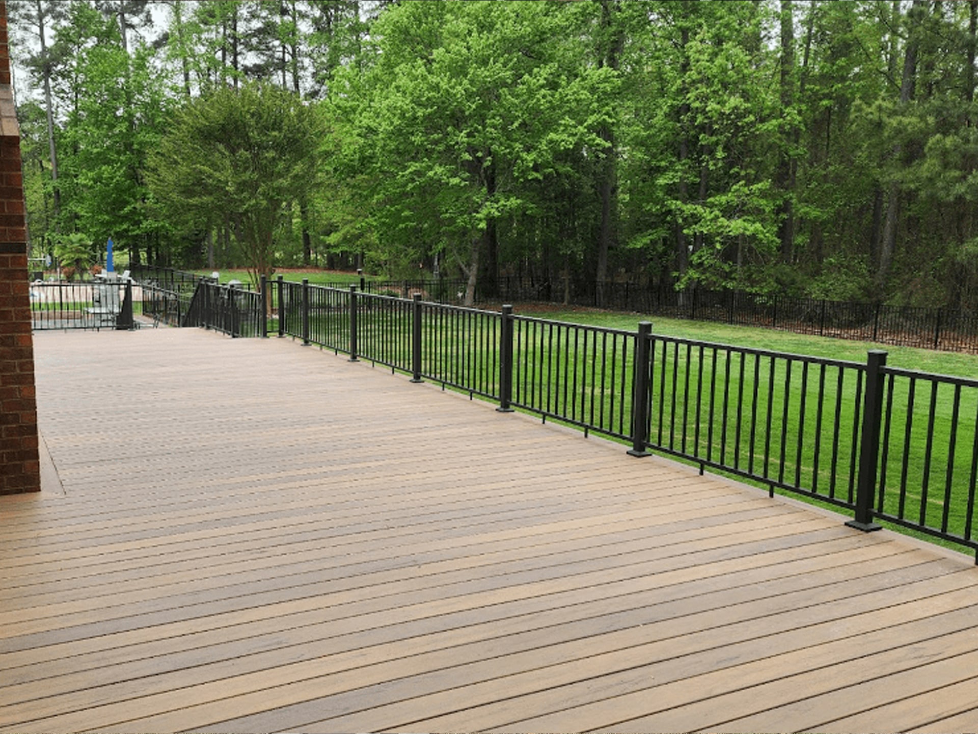 Dutch Deck & Fence Co.